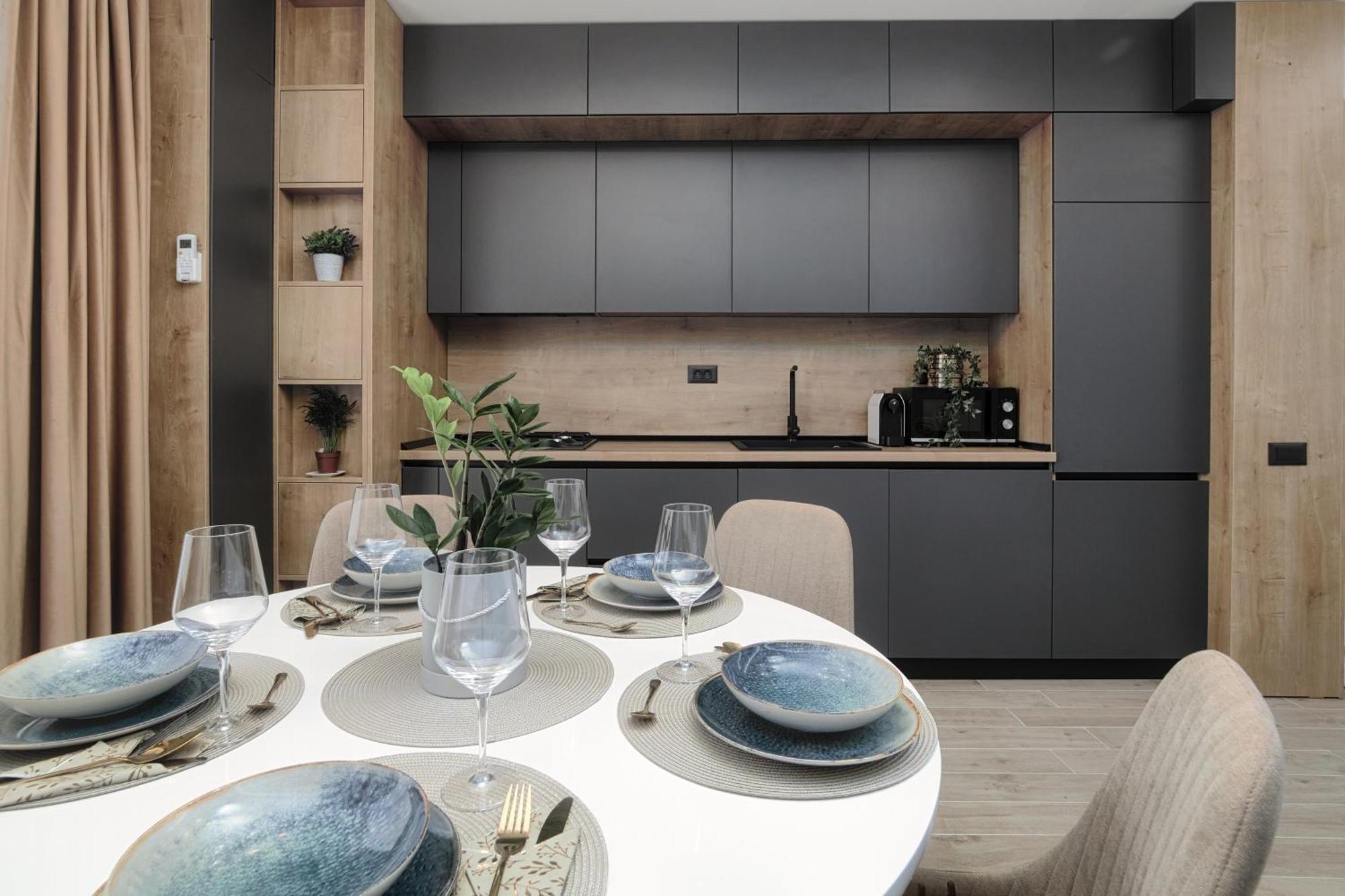 Golden Infinity Apartment Năvodari Екстериор снимка
