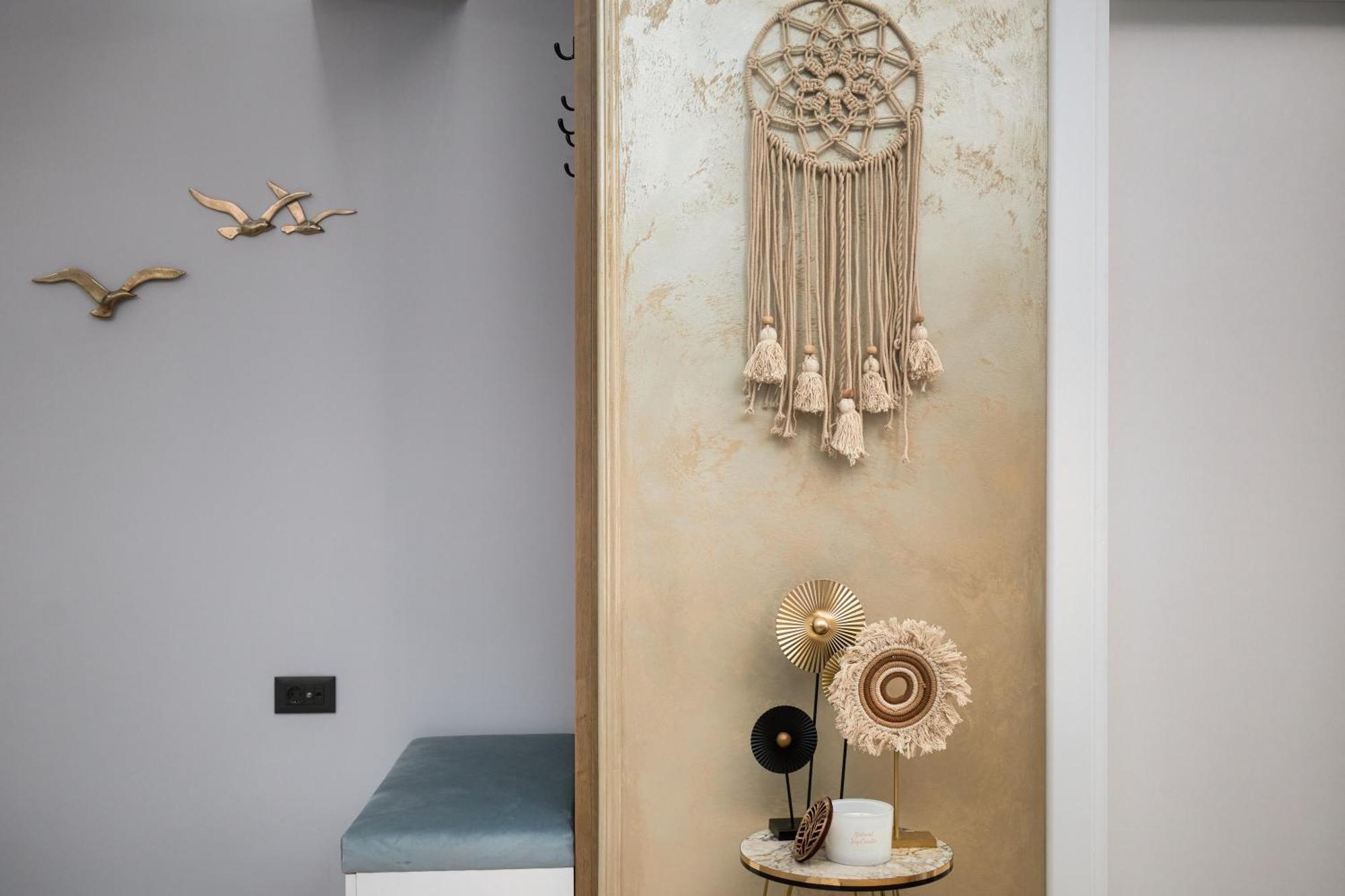 Golden Infinity Apartment Năvodari Екстериор снимка
